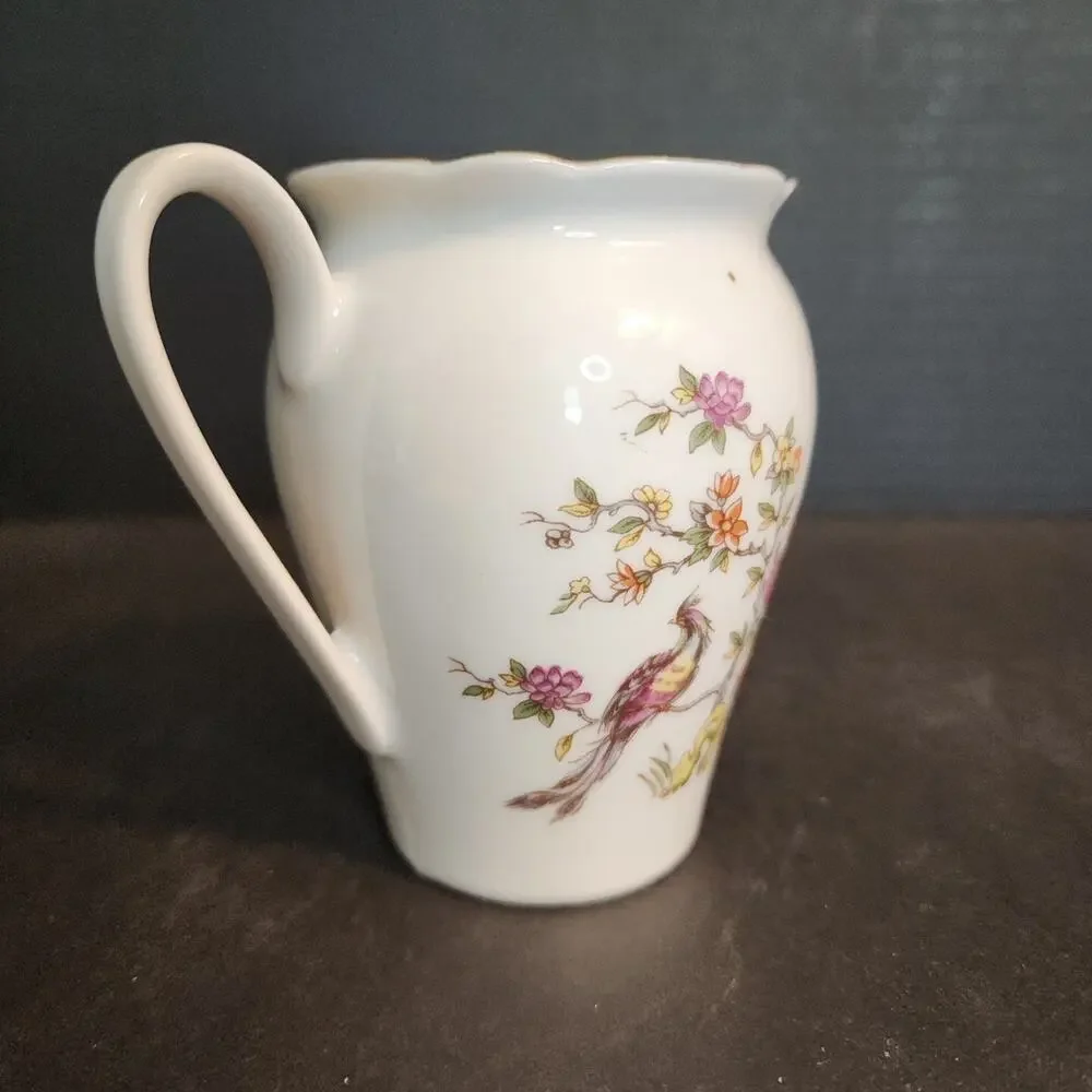 Vtg KAHLA Germany~Bird Of Paradise~ Creamer, Scalloped Edge, Gold Trim 4oz